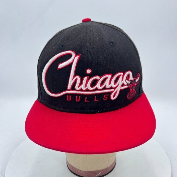 Chicago Bulls New Era Fits Hardwood Classic NBA Black Red Snapback Hat - Picture 1 of 13